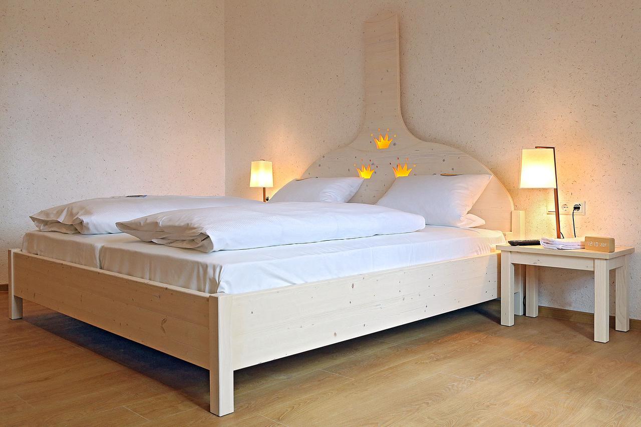 Hotel & Brauereigasthof Drei Kronen Memmelsdorf Exteriör bild