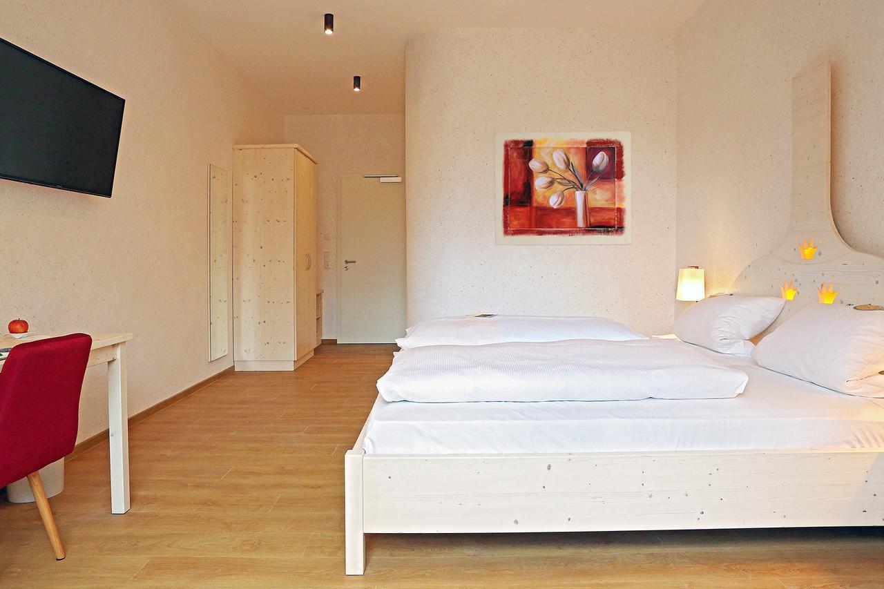 Hotel & Brauereigasthof Drei Kronen Memmelsdorf Exteriör bild