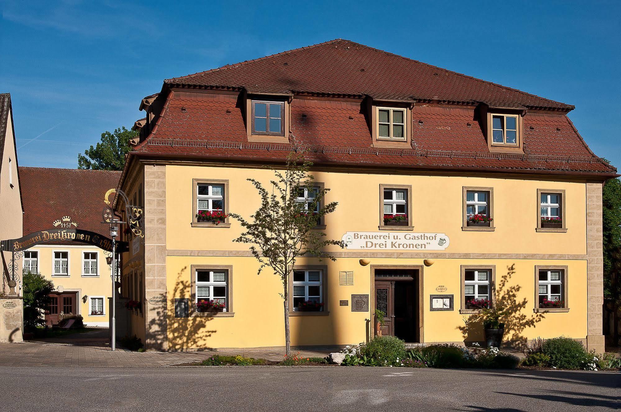 Hotel & Brauereigasthof Drei Kronen Memmelsdorf Exteriör bild