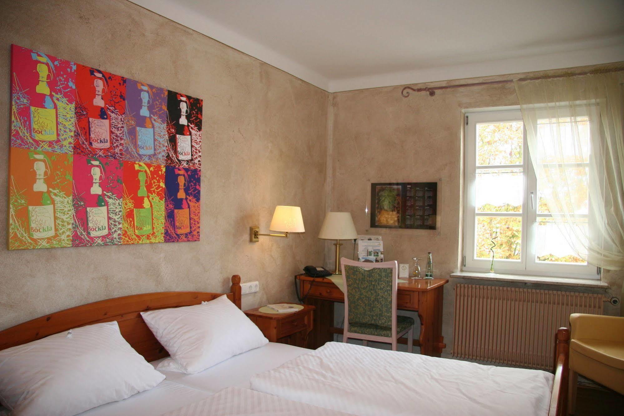 Hotel & Brauereigasthof Drei Kronen Memmelsdorf Exteriör bild
